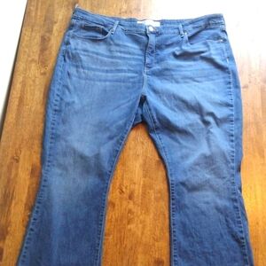 Levi's Signature Totally Shaping Boot ut Jeans W/37/30